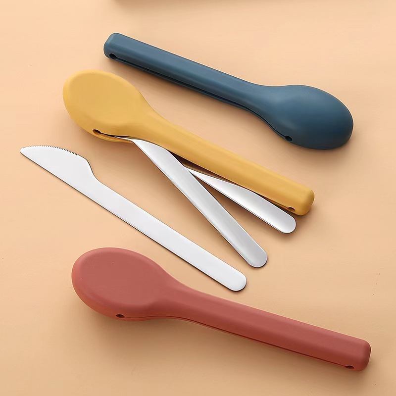 3-Piece Portable Flatware Pock - Outdoor Camping Essentials recensione e prezzo